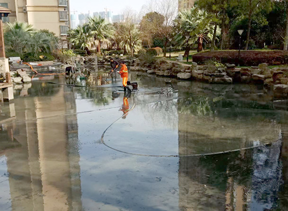 清河门景观池淤泥清理